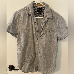 men’s shirt